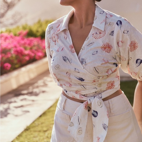 ✨ Anthropologie Puff-Sleeve Wrap Top Sz LP - Picture 6 of 10